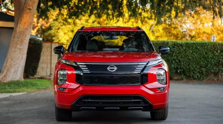 Đánh giá nhanh Nissan X-Trail 2026: Bản sao của Mitsubishi Outlander khiến không ít người bất ngờ