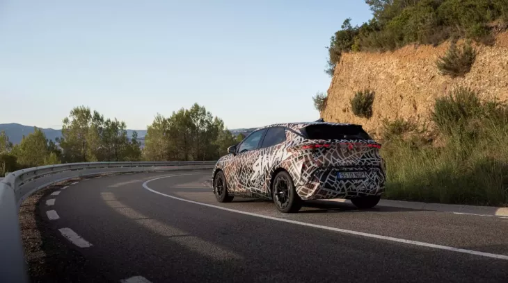 Làm quen với tân binh xe điện Cupra Raval, đèn hậu vừa lạ vừa quen