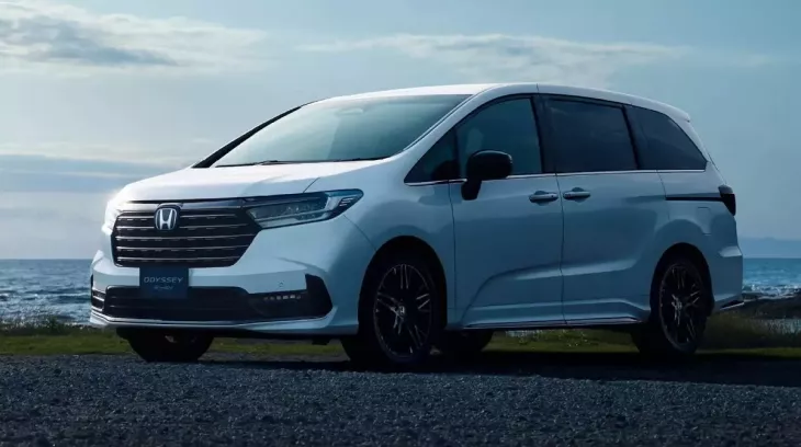 MPV cỡ lớn Honda Odyssey được nâng cấp nhẹ để bớt già cỗi nhưng vẫn bị khách hàng thờ ơ