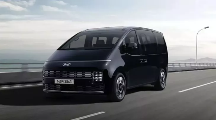 MPV cỡ lớn Hyundai Staria được bổ sung phiên bản nâng cấp, giá khởi điểm dưới 600 triệu đồng