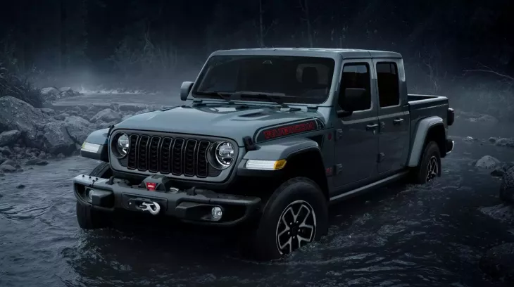 Chi tiết Jeep Gladiator Shadow Ops mang phong cách quân đội