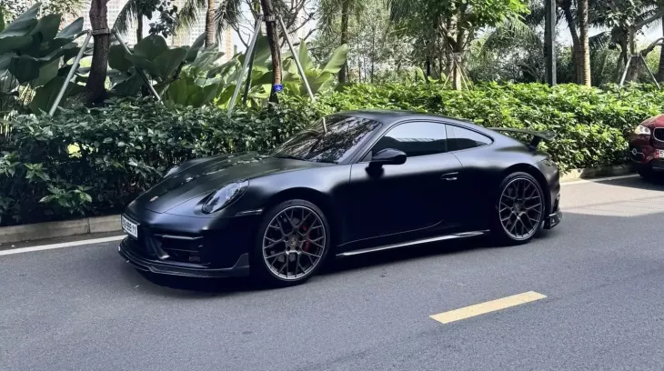 Mới mua Porsche 911 S chủ xe đã chấp nhận đầu tư vài trăm triệu đồng để nâng cấp các điểm này