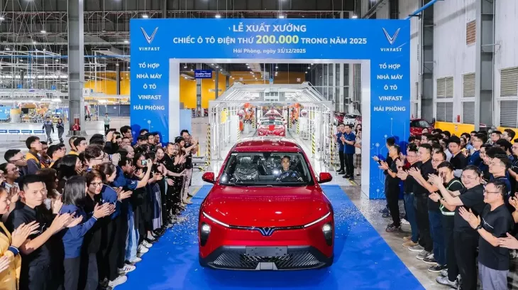Nhà máy VinFast Hải Phòng xuất xưởng ô tô điện thứ 200.000 trong năm 2025