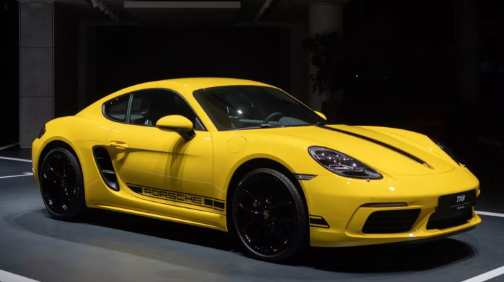 1 trong những chiếc xe Porsche 718 Cayman cuối cùng được bàn giao ở Việt Nam