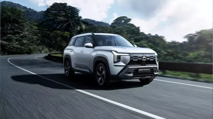 Mitsubishi Destinator tăng giá tại đại lý Việt, khởi điểm từ 745 triệu đồng