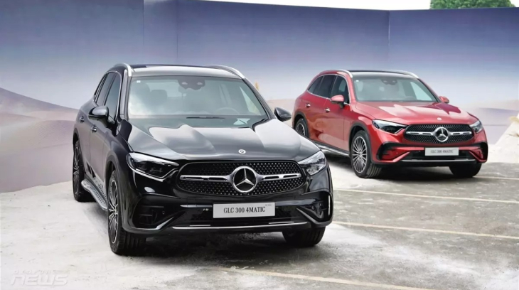 Loạt xe sang Mercedes-Benz được khuyến mại hàng chục triệu đồng trong tháng 2 tháng đầu năm