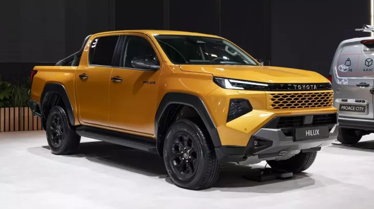 Toyota Hilux hoàn toàn mới ra mắt ở Lục địa già, phạm vi hoạt động lại là tin không tốt