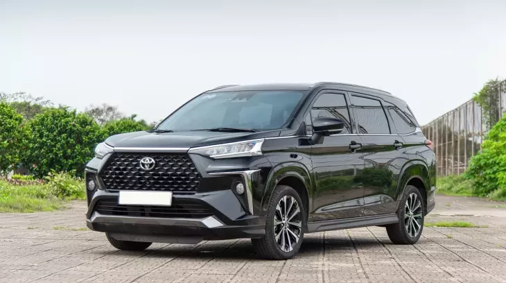 Hậu doanh số khủng tháng 12, Toyota tri ân khách hàng bằng loạt ưu đãi thuế và bảo hành