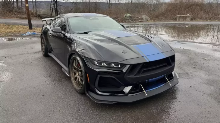 Chủ nhân chiếc Ford Mustang Shelby Super Snake này mới lái xe được gần 600 km đã rao bán, lý do ai cũng hiểu