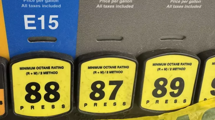 Dùng xăng sinh học E15 có làm hỏng xe không?