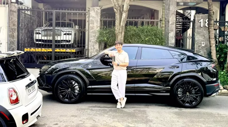 Minh "Nhựa" chọn Lamborghini Urus SE làm xe "kiếm cơm", vẫn chưa biết lái McLaren Elva đi đâu