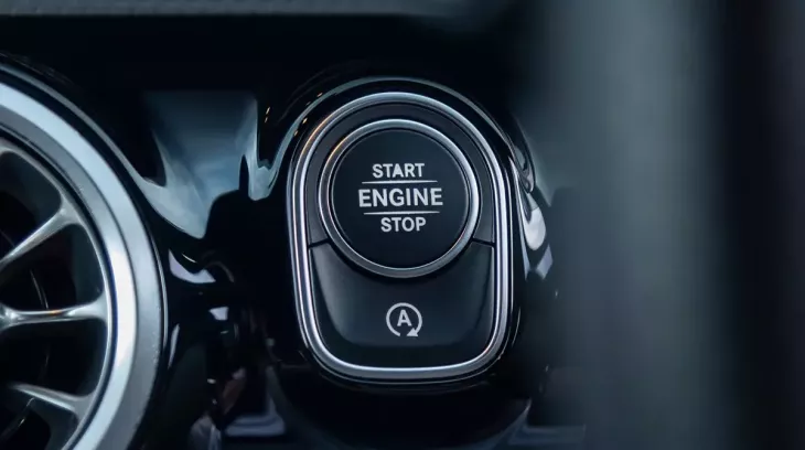 Chức năng ngắt máy tạm thời Start/Stop có thực sự giúp xe tiết kiệm nhiên liệu không?