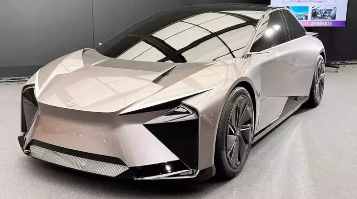 Lexus IS thế hệ mới sẽ ra mắt vào năm sau, lột xác thành xe điện với tầm hoạt động lên đến 1.000 km