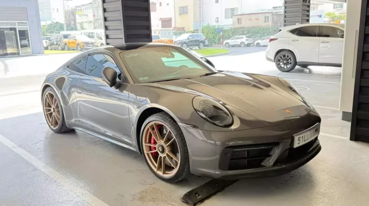 Người yêu xe Hà Nội tậu Porsche 911 GTS sau gần 6 tháng lỡ duyên với nhiều xe 911 khác