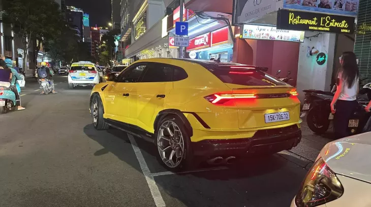 Lamborghini Urus Performante của dân chơi tiền số mới tậu