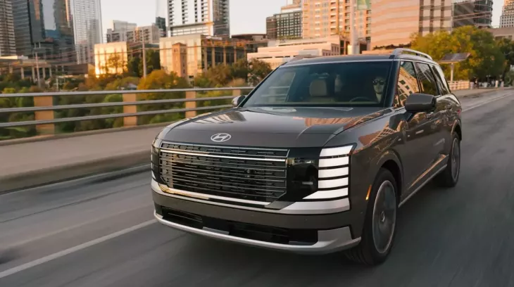 Tai nạn thương tâm liên quan ghế gập điện khiến Hyundai Palisade 2026 bị dừng bán