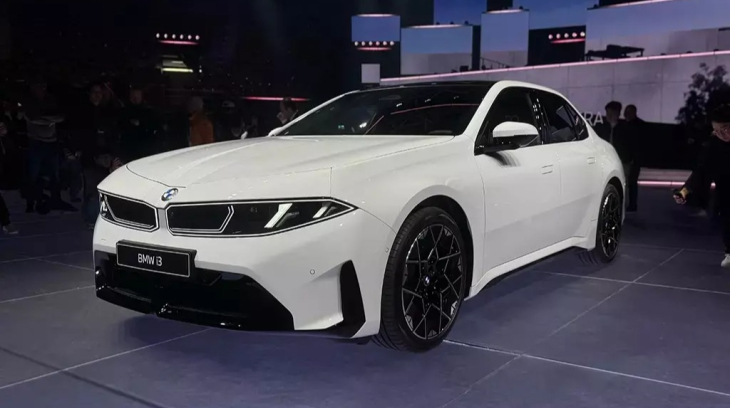 Ra mắt BMW i3 - phiên bản thuần điện của dòng xe chủ lực 3-Series, chạy 900 km sau 1 lần sạc