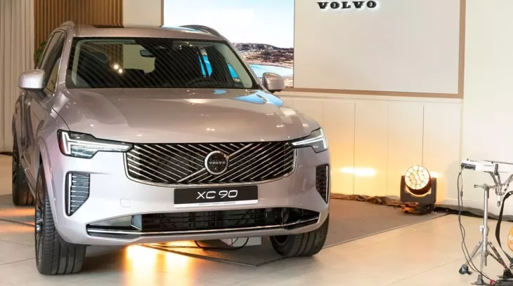 Volvo XC90 2026 chính thức ra mắt Việt Nam, giá rẻ hơn đến 1 tỷ đồng so với trước