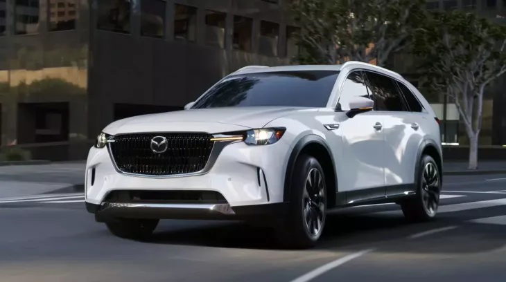 Mazda tụt mạnh trong bảng xếp hạng thương hiệu ô tô đáng tin cậy nhất vì mẫu xe sắp bán ở Việt Nam