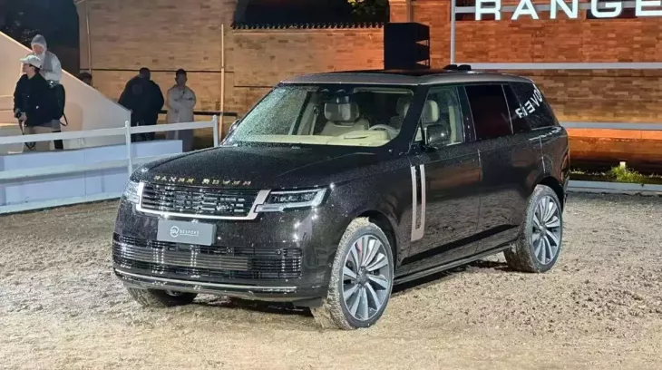 Range Rover SV phiên bản năm Bính Ngọ chính thức ra mắt, giới hạn toàn cầu chỉ 3 xe