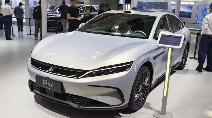 BYD Han EV phiên bản sạc đầy pin trong 9 phút ra mắt, liệu có về Việt Nam?