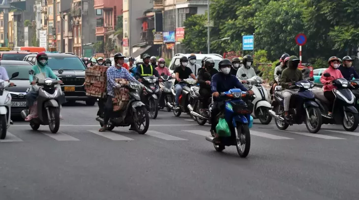 Xe máy cá nhân chưa bị cấm trong vùng phát thải thấp của Hà Nội từ ngày 1/7/2026