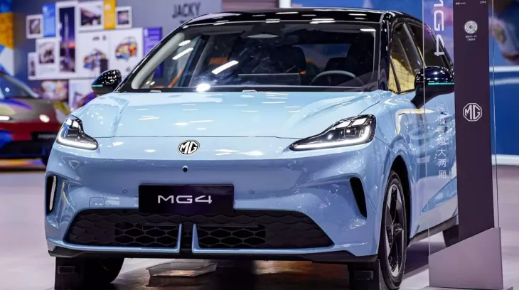 MG4 - xe từng giảm giá đến 300 triệu đồng ở Việt Nam - đạt cột mốc 100.000 xe xuất xưởng