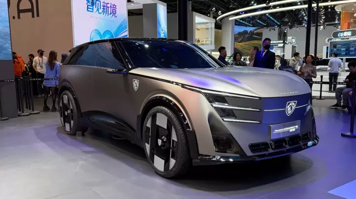 Dongfeng sẽ sản xuất các mẫu xe Peugeot và Jeep mới từ năm sau