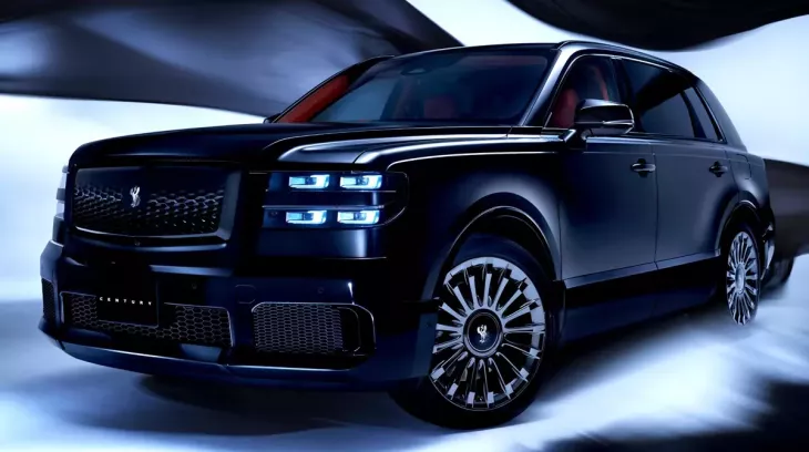 SUV hạng sang Toyota Century nhập khẩu tư nhân có giá đắt hơn cả Rolls-Royce Cullinan