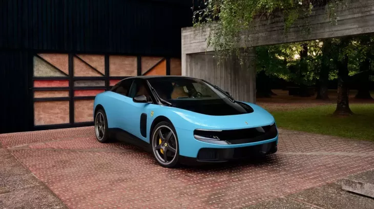 Siêu xe 4 cửa Ferrari Luce chính thức trình làng, do “cha đẻ iPhone” tham gia thiết kế