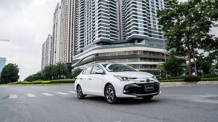 Không theo trend, vì sao Toyota Vios vẫn luôn là mẫu xe "vững như vàng" của người Việt
