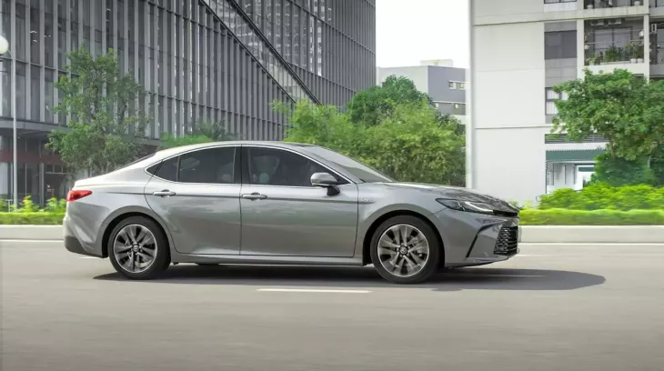 Top 10 ô tô bán kém nhất Việt Nam tháng 5/2026: Toyota Camry xuất hiện
