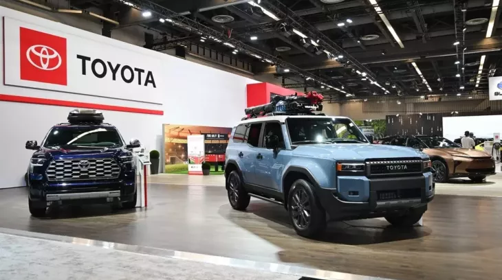 Doanh số toàn cầu của Toyota tiếp tục lao dốc, sụt giảm mạnh tại thị trường lớn nhất thế giới do giá xăng