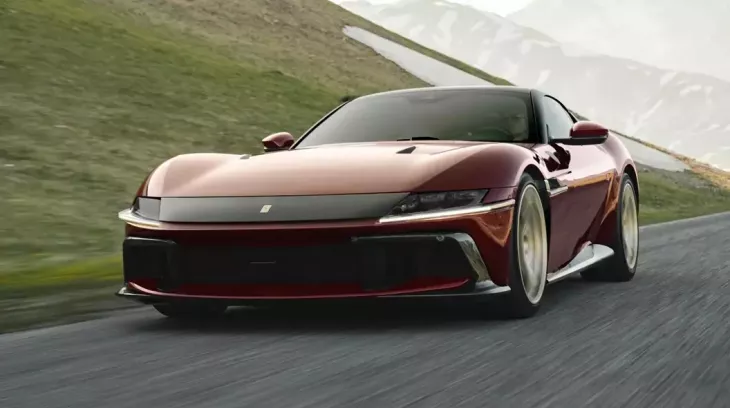 12Cilindri Manuale - siêu xe số sàn đầu tiên của Ferrari kể từ năm 2013
