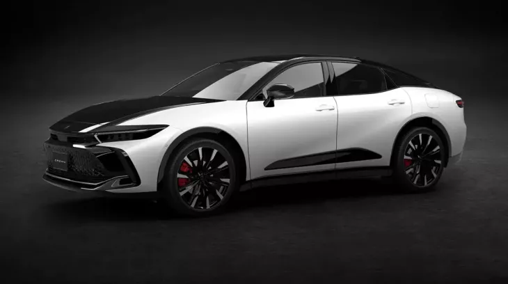 Toyota Crown Crossover 2027 lộ diện, được điều chỉnh chi tiết thiết kế từng gây nhiều tranh cãi