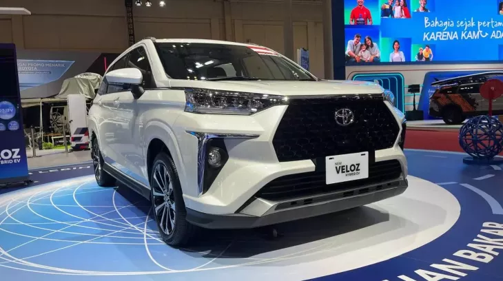 Đại lý úp mở việc bán Toyota Veloz Hybrid ở Việt Nam, hãng phủ nhận