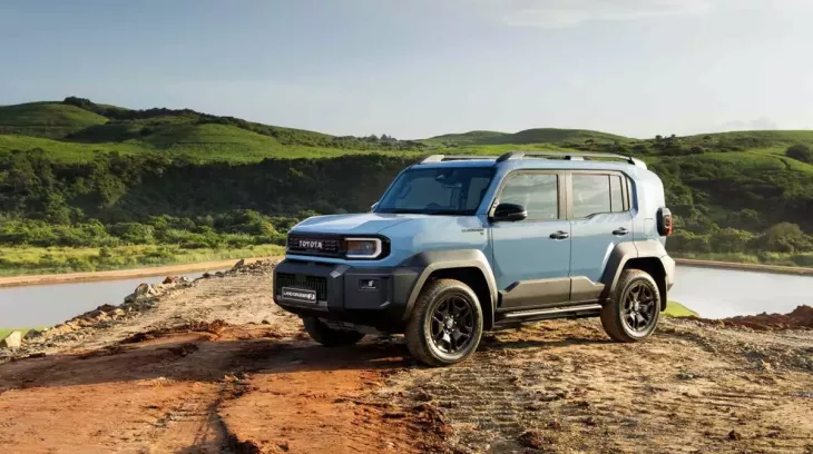 Top 10 ô tô bán kém nhất Việt Nam tháng 7/2026: Toyota Land Cruiser FJ kịp đạt doanh số 30 xe sau 3 ngày ra mắt