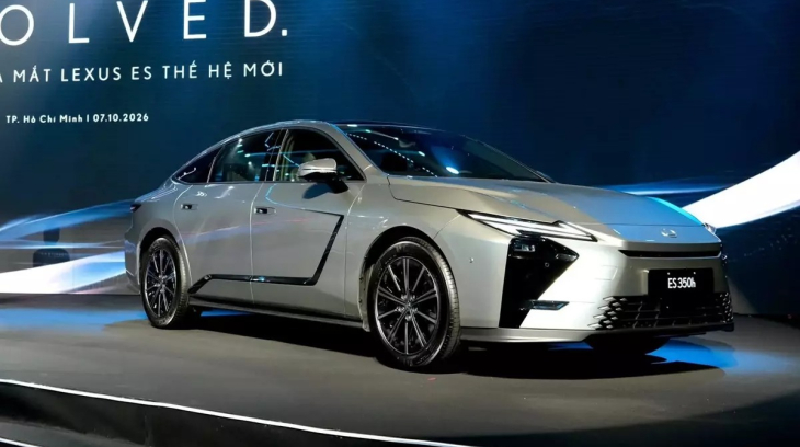 Lexus ES thế hệ mới chính thức ra mắt Việt Nam, có phiên bản thuần điện, giá từ 2,34 tỷ đồng