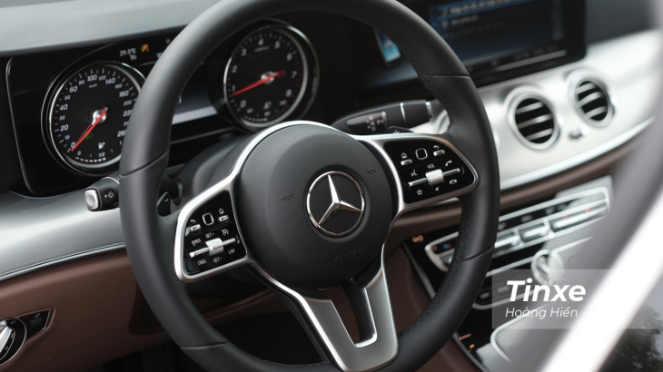 Mercedes-Benz E180 2020