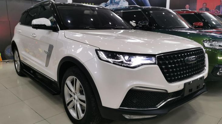 Zotye Z8