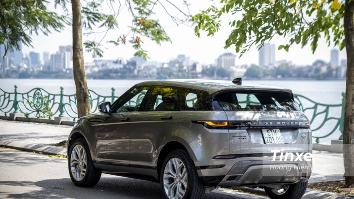 Land Rover Range Rover Evoque R-Dynamic SE 2020