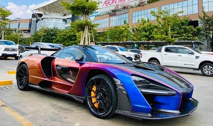 McLaren Senna