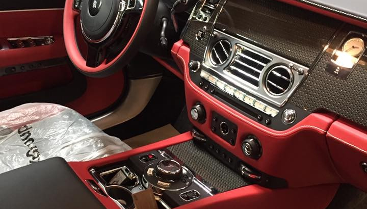 Rolls-Royce Wraith Black Badge