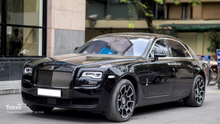 Rolls-Royce Ghost Black Badge