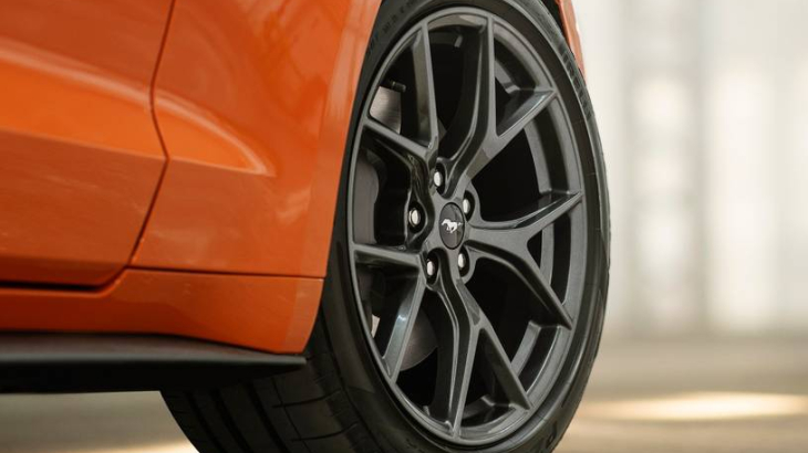 Ford Mustang Ecoboost Fastback 2020