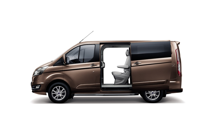 Ford tourneo 2022