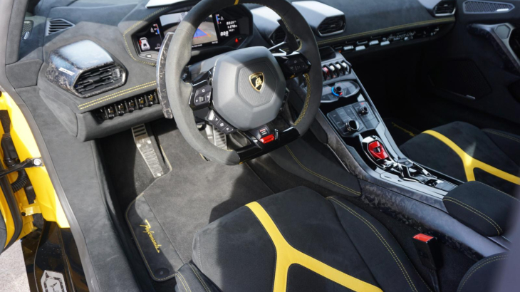 Lamborghini Huracan Performante