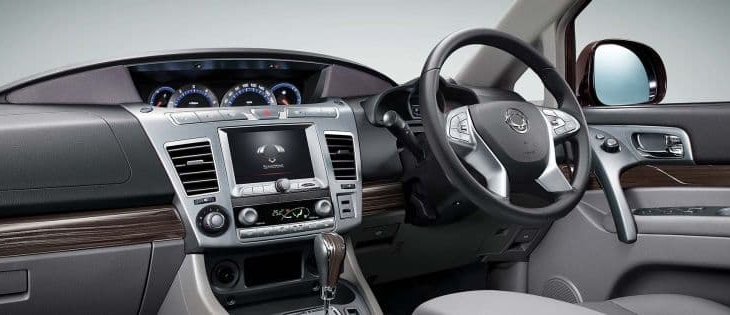 Ssangyong Stavic MT-STD 9P