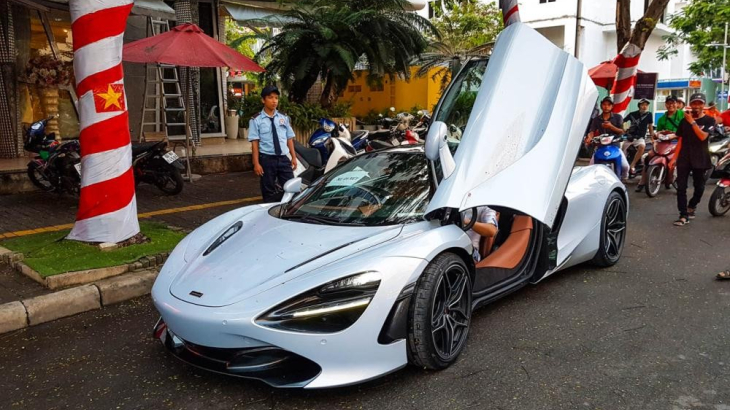 McLaren 720S