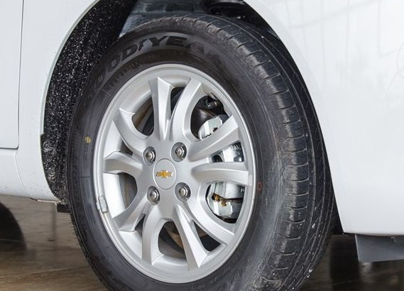 Chevrolet Spark 1.2L MT LT